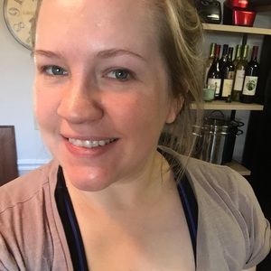 Meet your Posher, Amelia